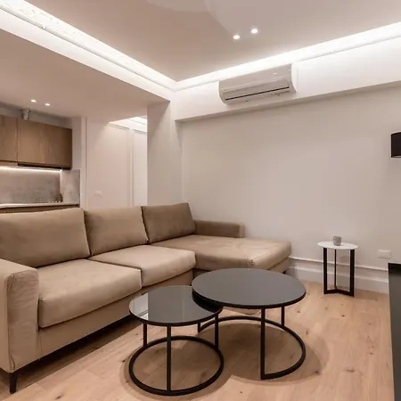 Apartament Night Tirana