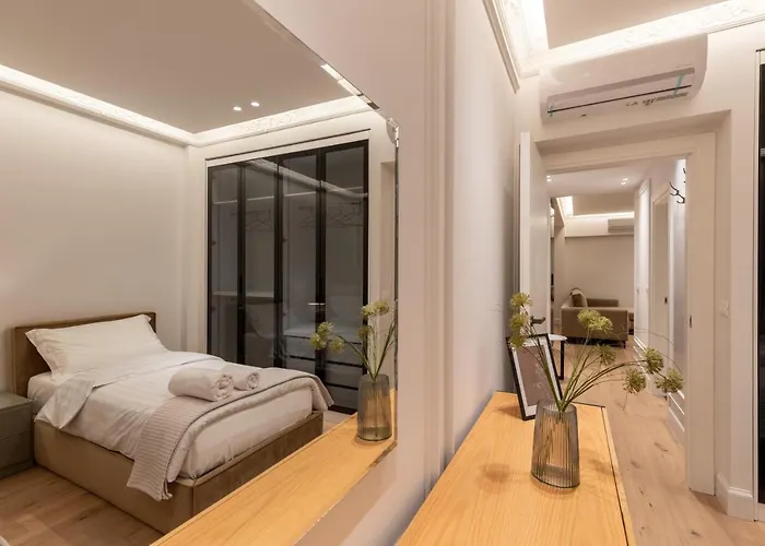 Apartment Night